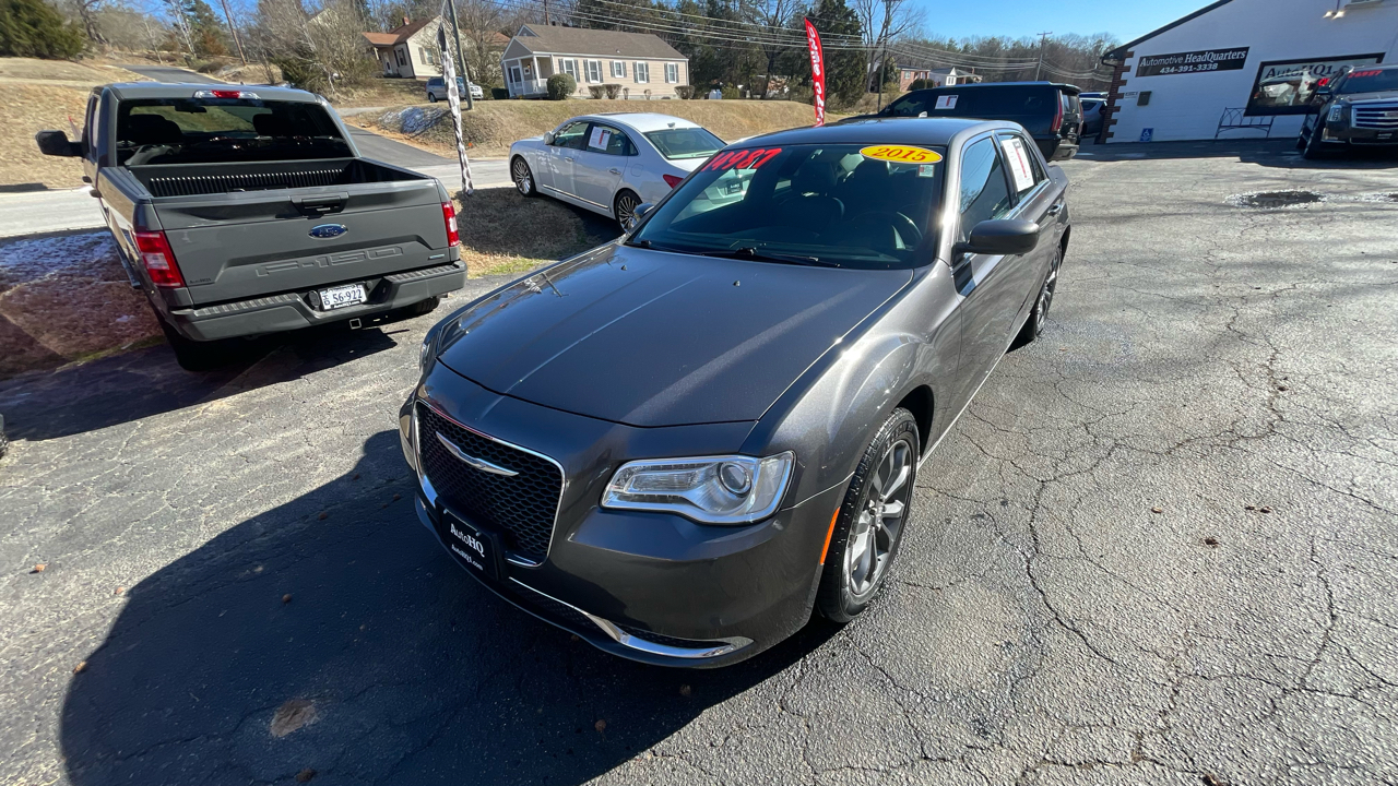 Chrysler 300 Limited AWD 2015