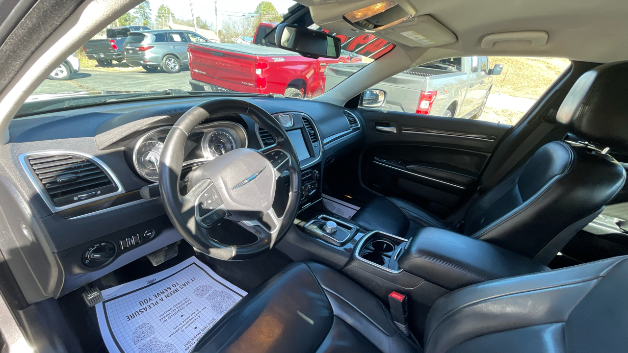 Chrysler 300 Limited AWD 2015