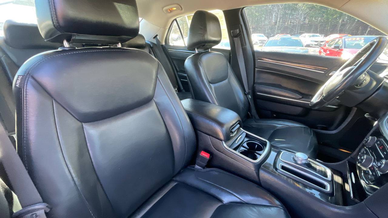 Chrysler 300 Limited AWD 2015