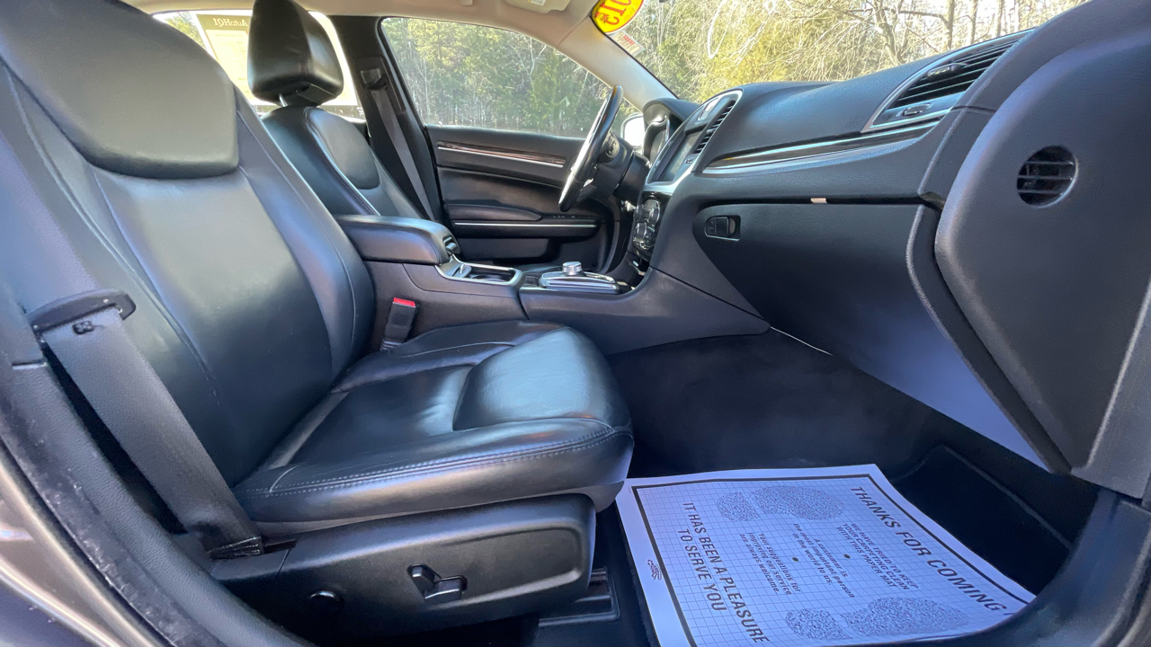 Chrysler 300 Limited AWD 2015