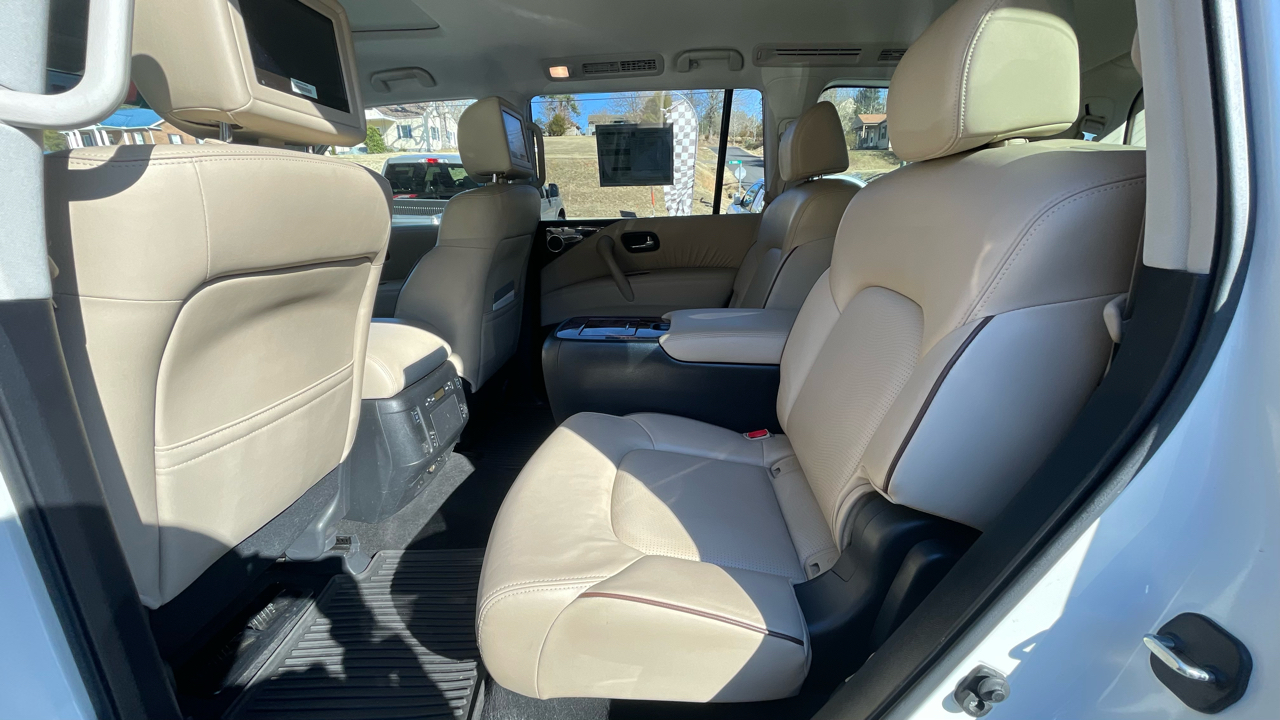 Nissan Armada Platinum AWD 2019