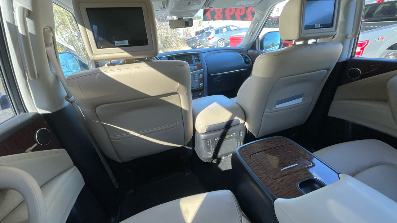 Nissan Armada Platinum AWD 2019