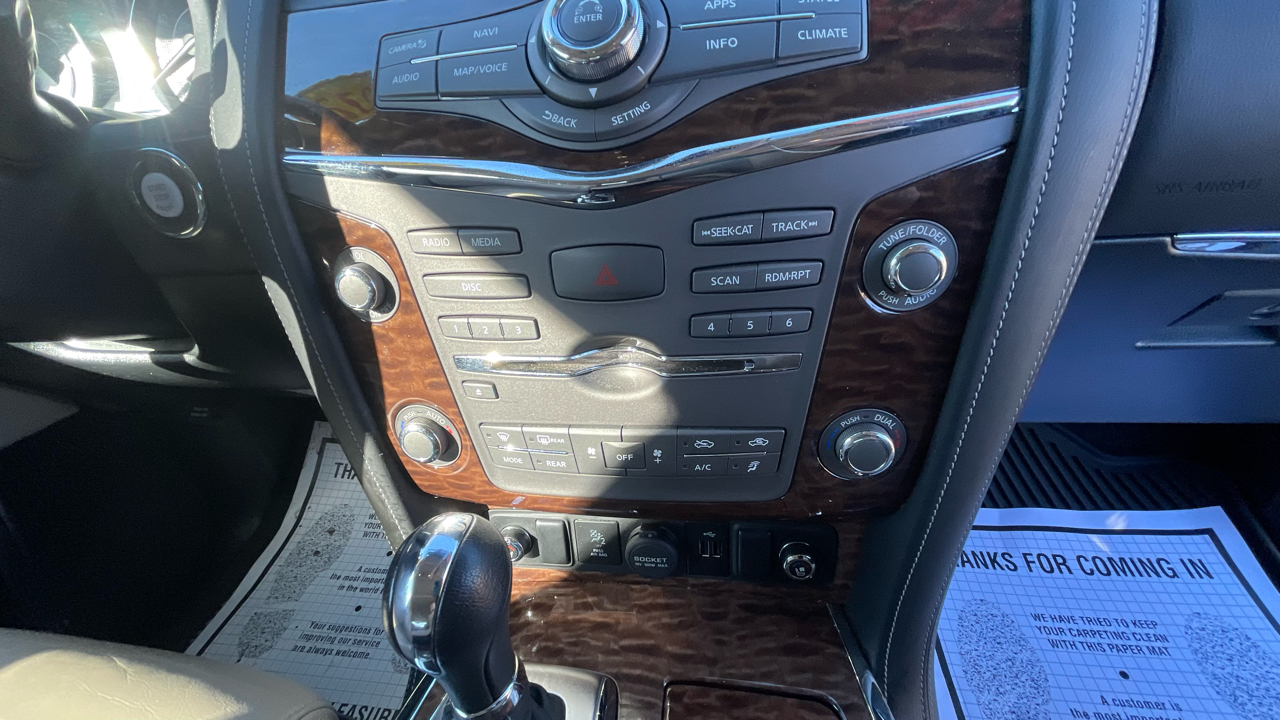 Nissan Armada Platinum AWD 2019