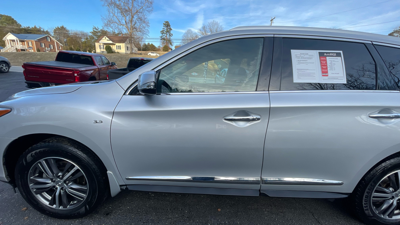 Infiniti QX60 Base AWD 2018