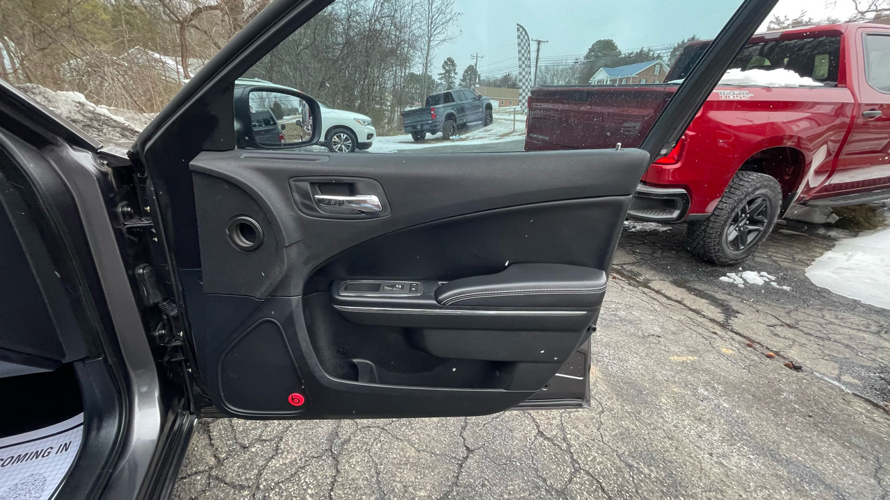 Dodge Charger SXT 2013