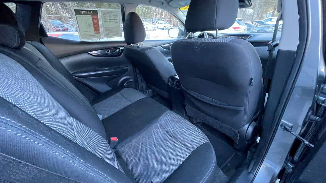 Nissan Rogue Sport SV 2019