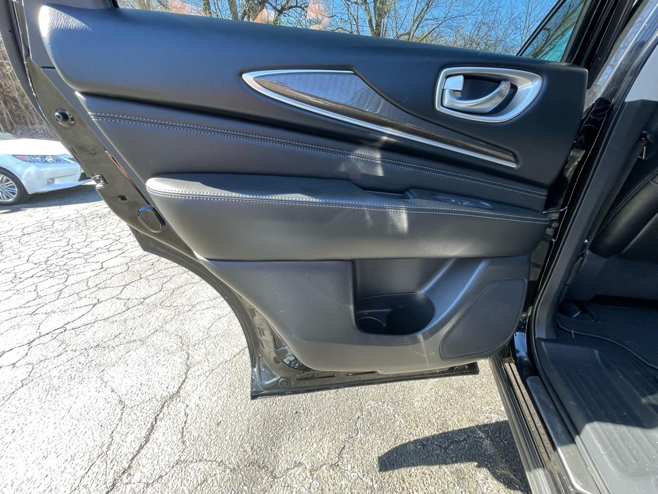 Infiniti QX60 Base AWD 2017