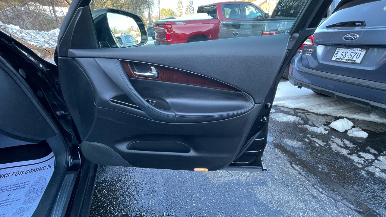 Infiniti QX50 Base AWD 2017