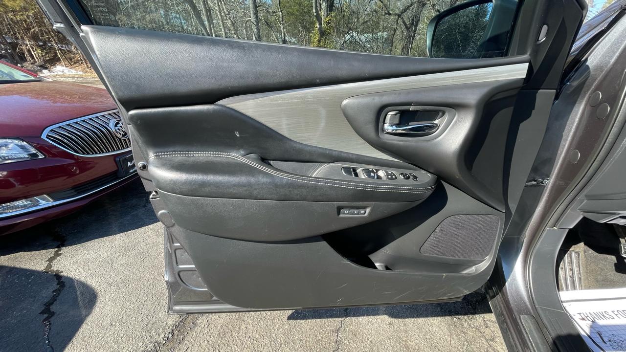 Nissan Murano SL 2016