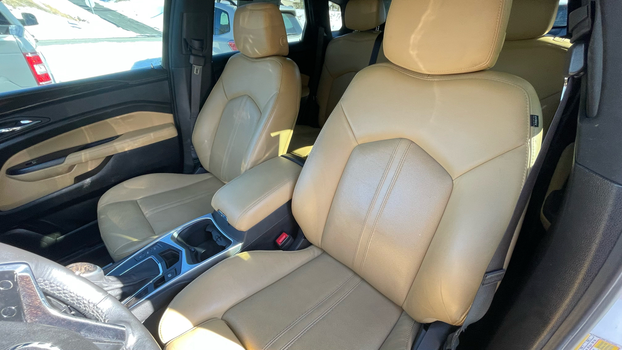 Cadillac SRX Luxury Collection FWD 2014