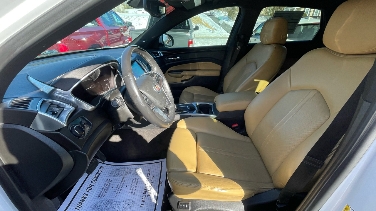 Cadillac SRX Luxury Collection FWD 2014