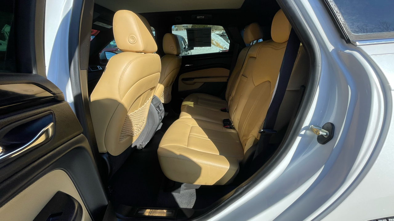 Cadillac SRX Luxury Collection FWD 2014