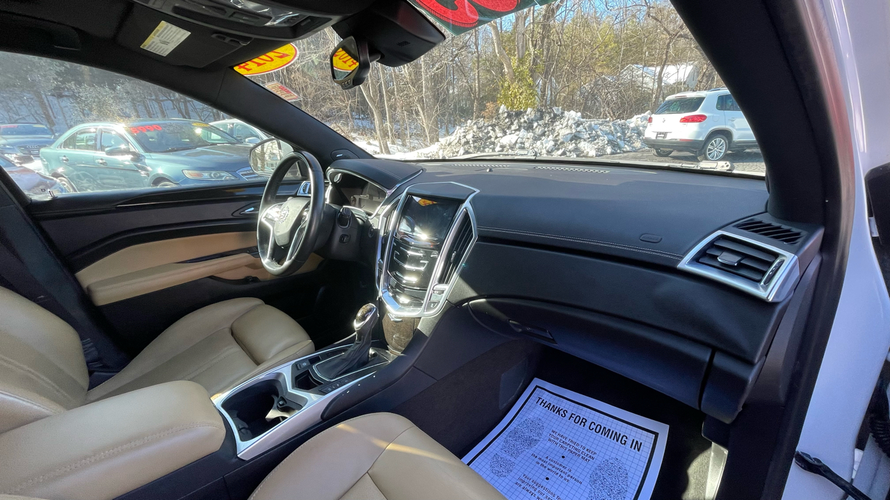 Cadillac SRX Luxury Collection FWD 2014