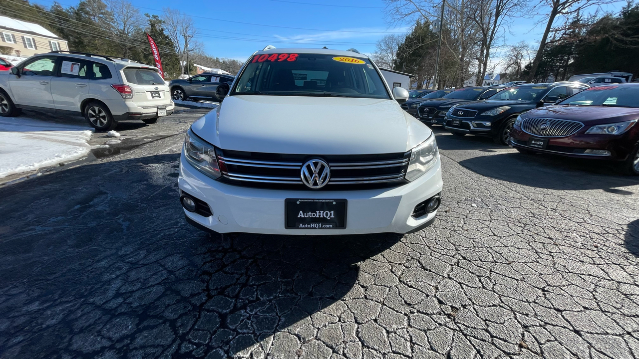 Volkswagen Tiguan SE 2016