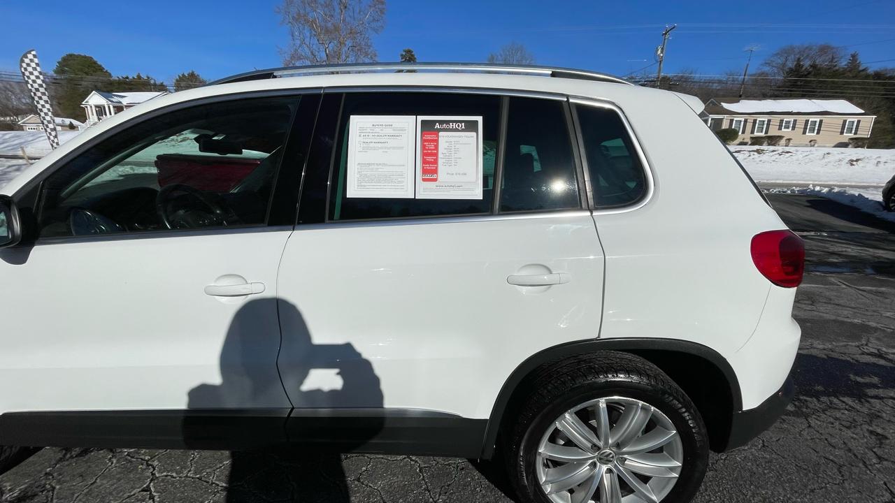 Volkswagen Tiguan SE 2016