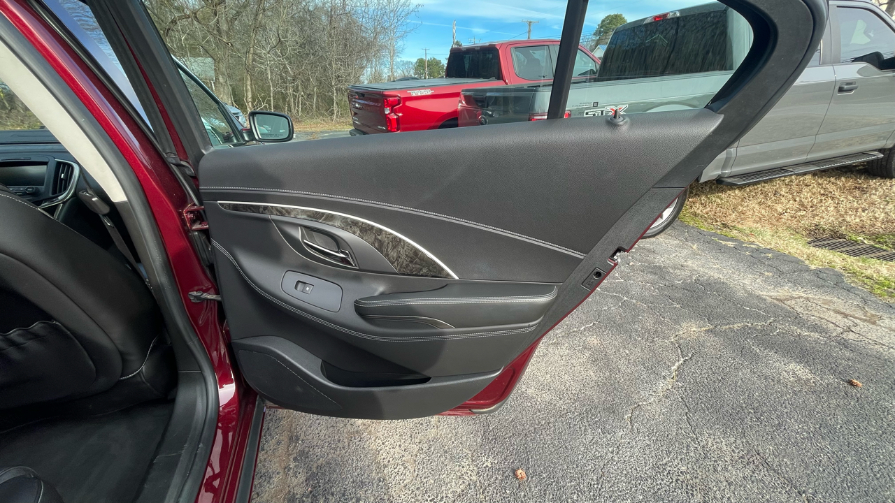 Buick LaCrosse Leather Package 2016