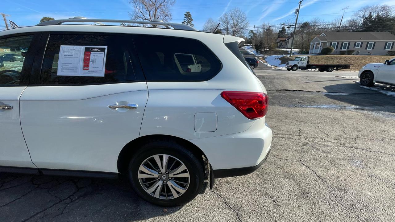 Nissan Pathfinder SL 4WD 2017