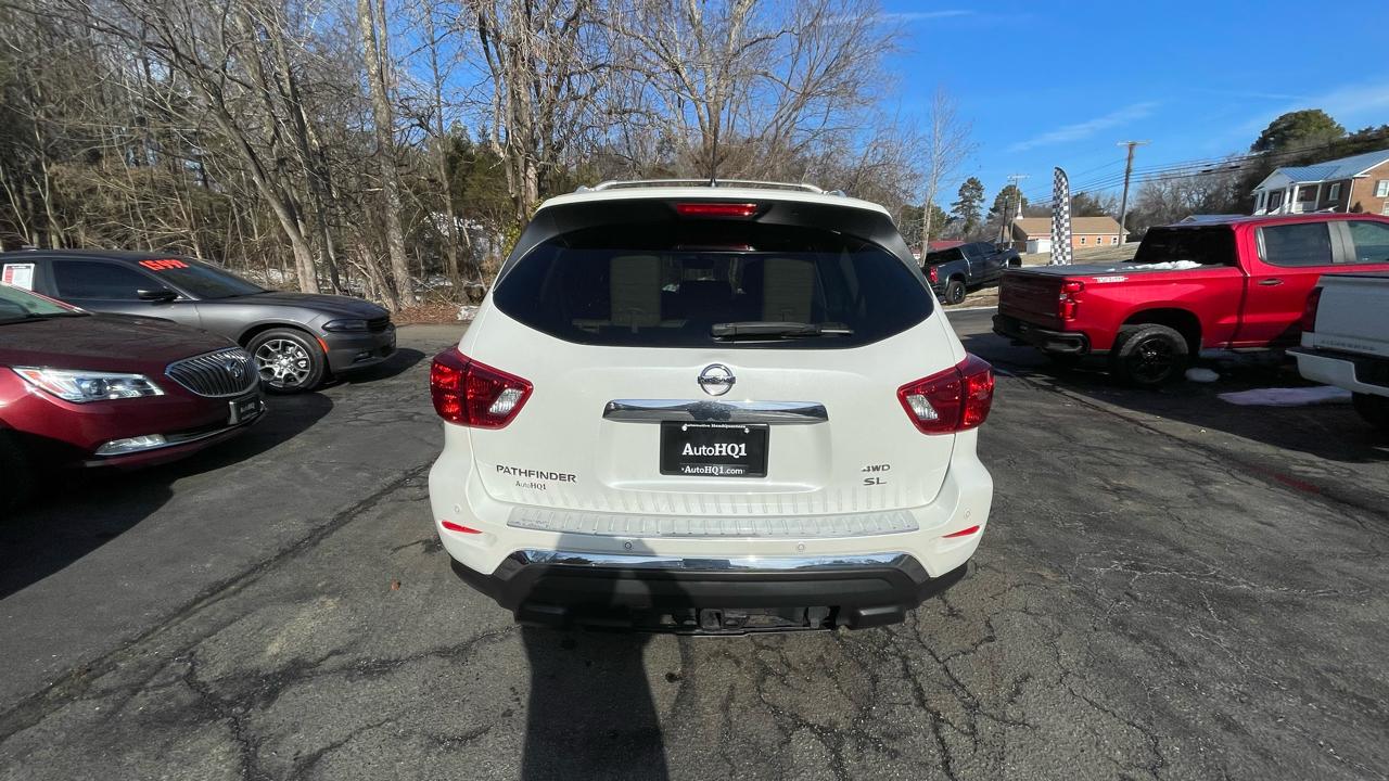 Nissan Pathfinder SL 4WD 2017