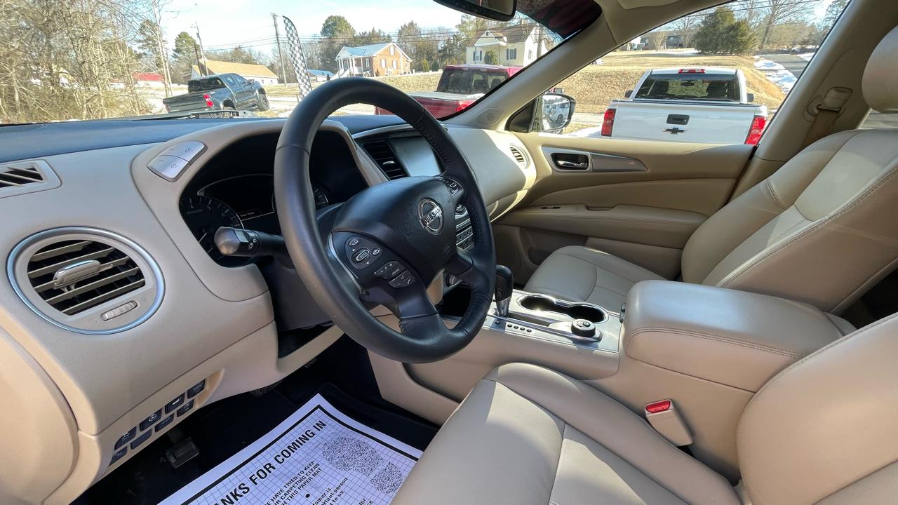 Nissan Pathfinder SL 4WD 2017