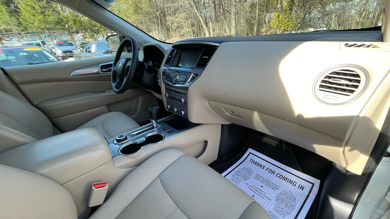 Nissan Pathfinder SL 4WD 2017