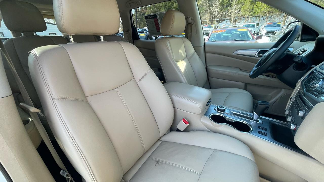 Nissan Pathfinder SL 4WD 2017