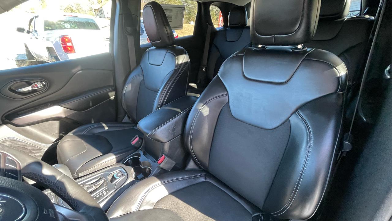 Jeep Cherokee Latitude Plus FWD 2019