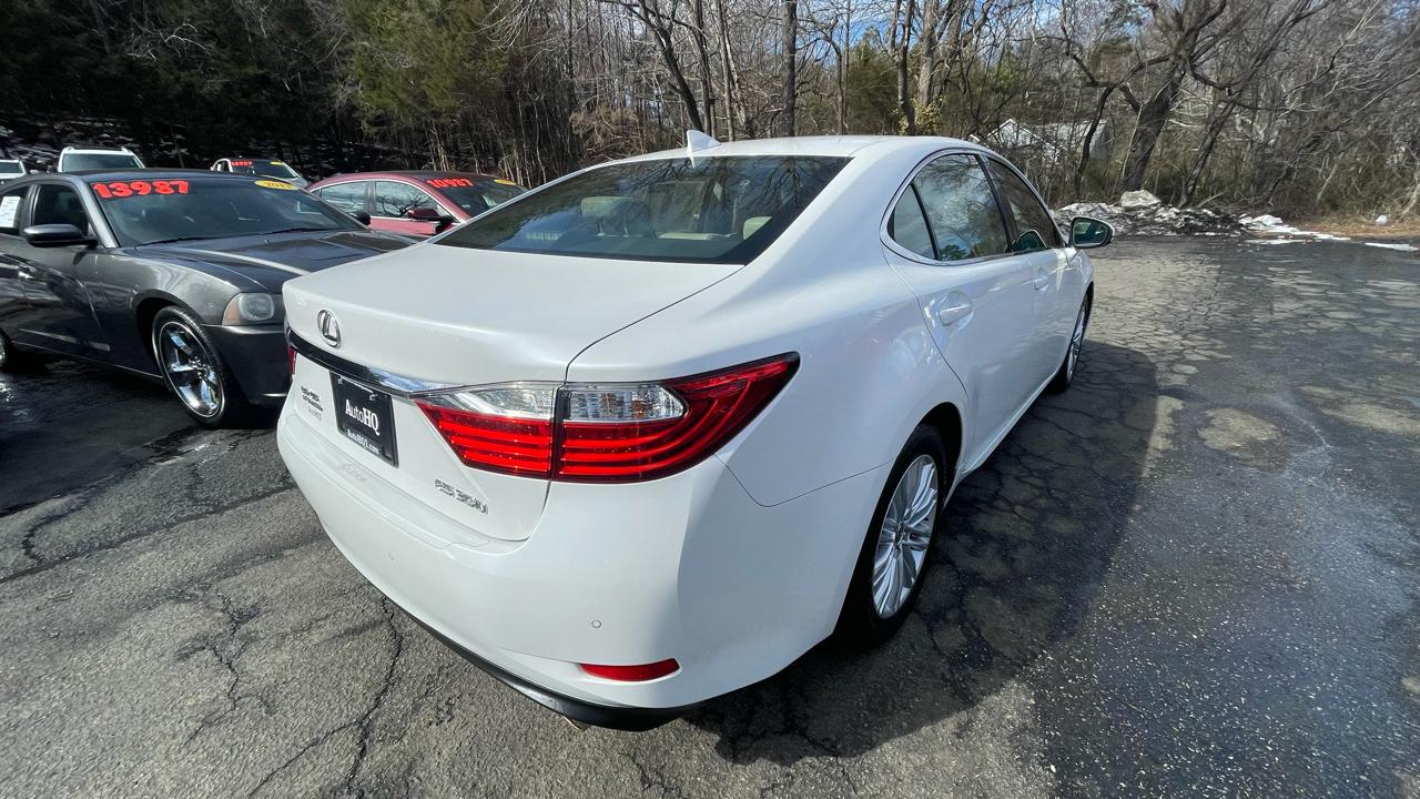 Lexus ES 350 Sedan 2015