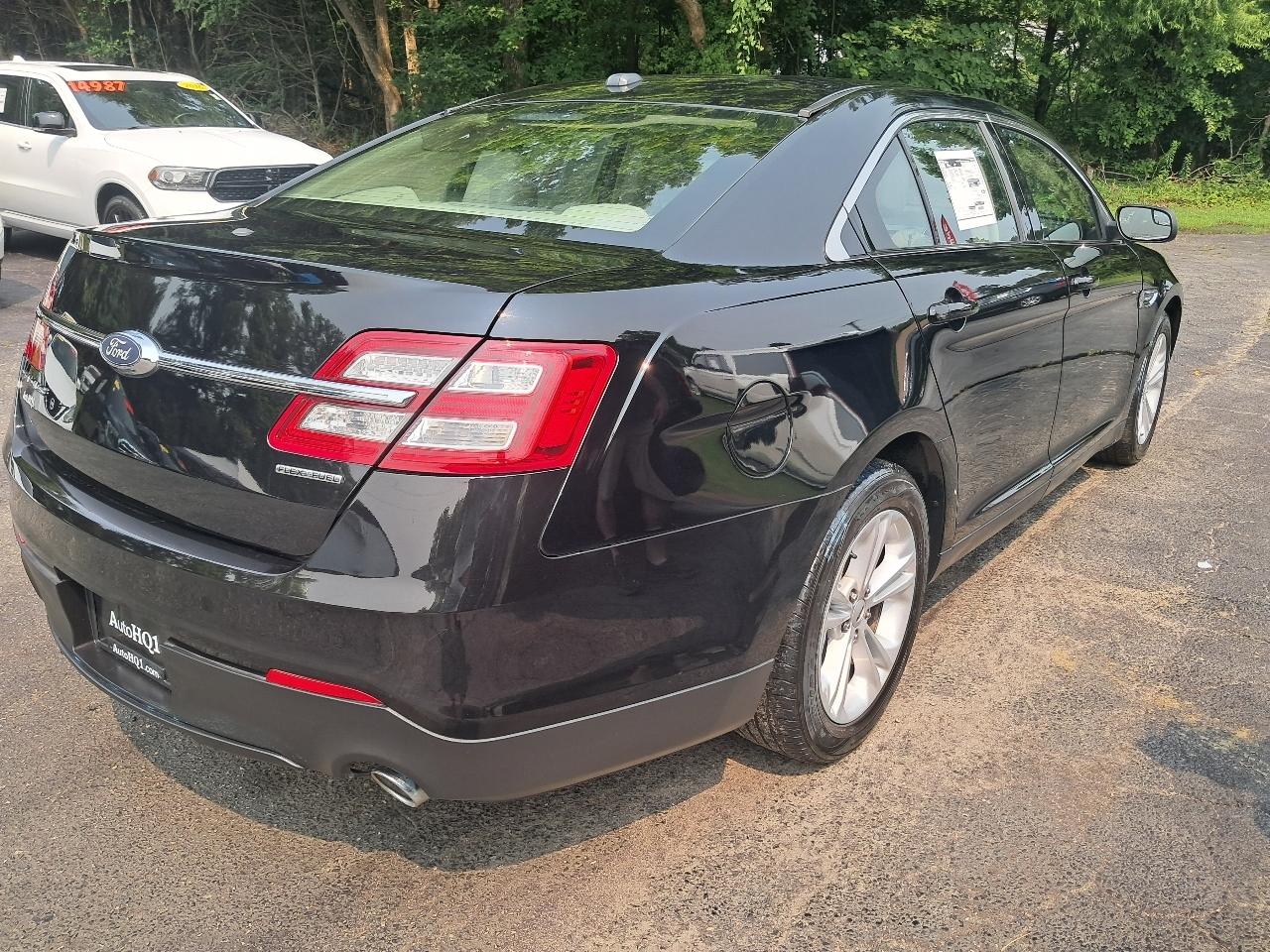 Ford Taurus SE FWD 2017