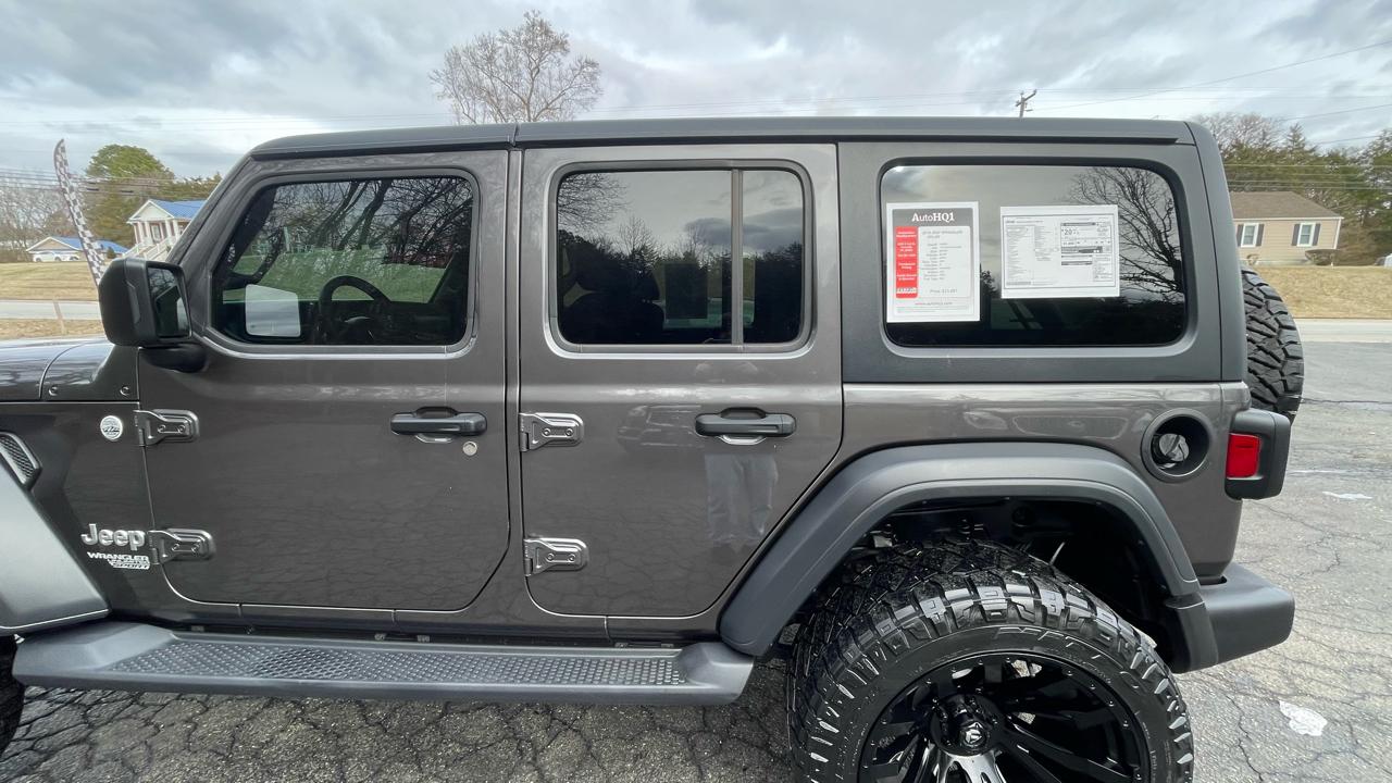 Jeep Wrangler Unlimited Sport 2018