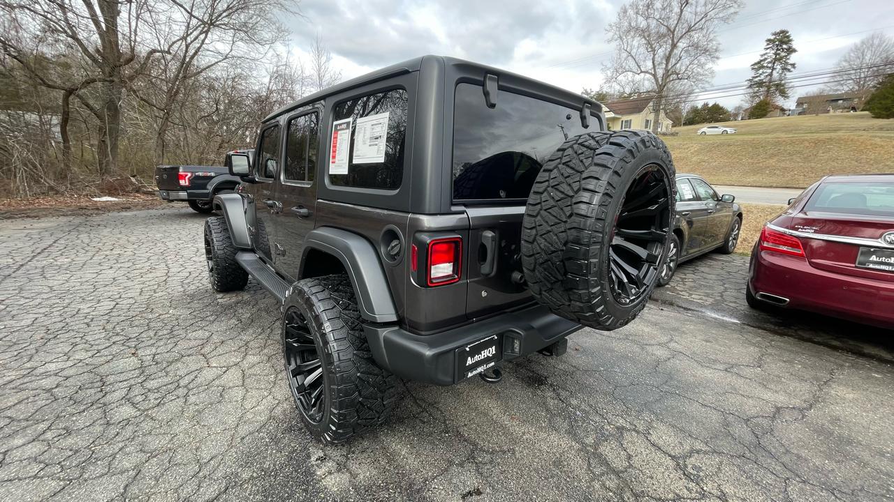 Jeep Wrangler Unlimited Sport 2018