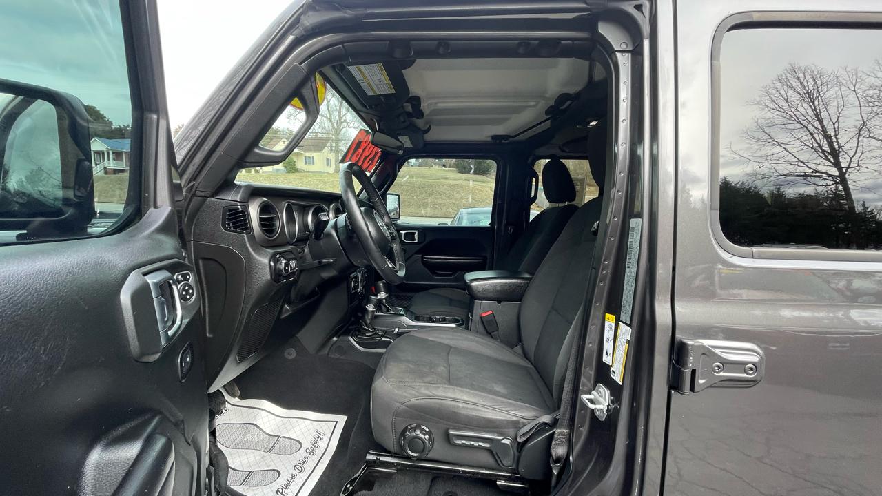 Jeep Wrangler Unlimited Sport 2018