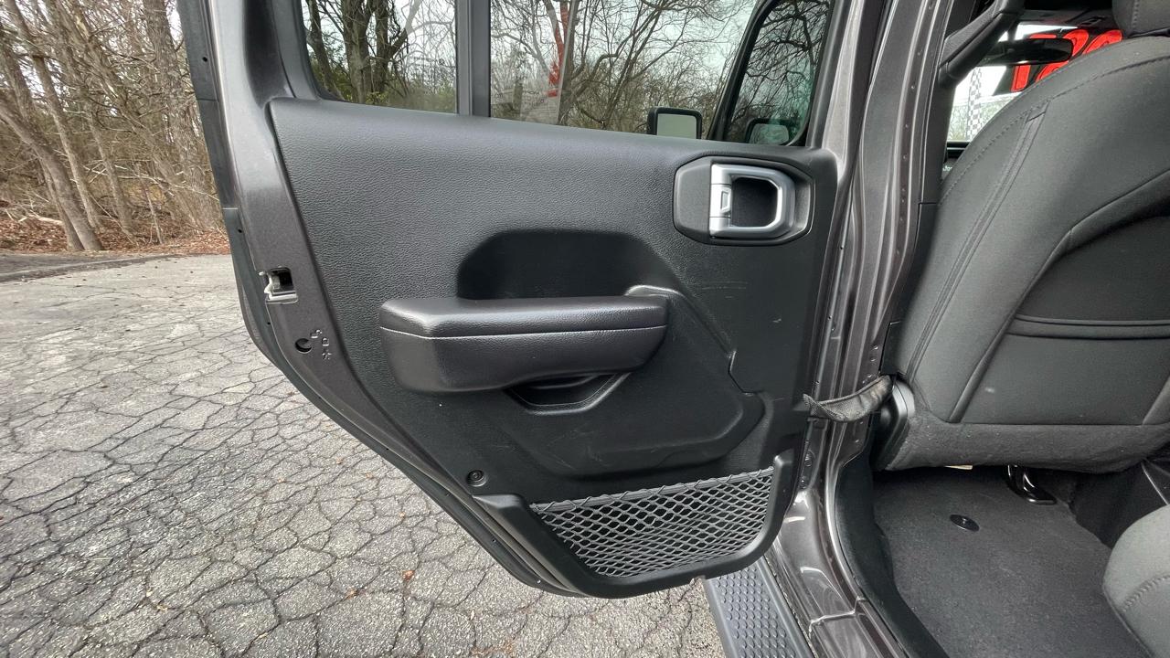 Jeep Wrangler Unlimited Sport 2018