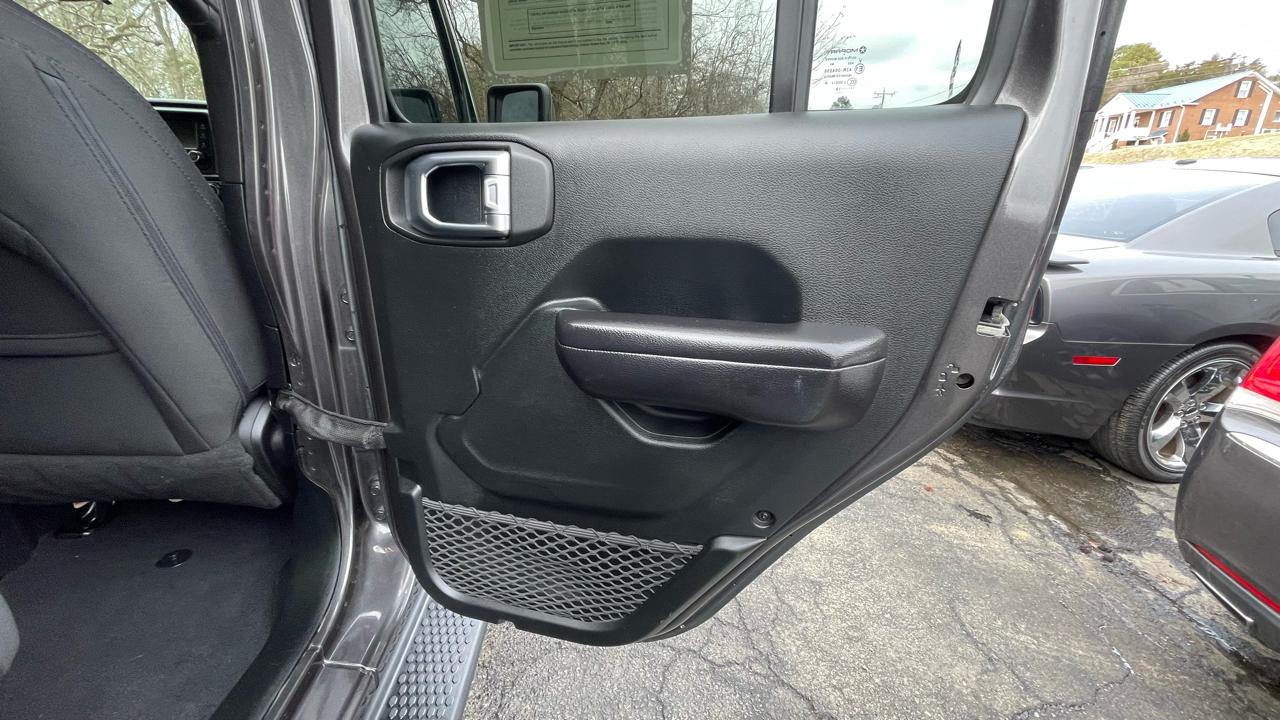 Jeep Wrangler Unlimited Sport 2018