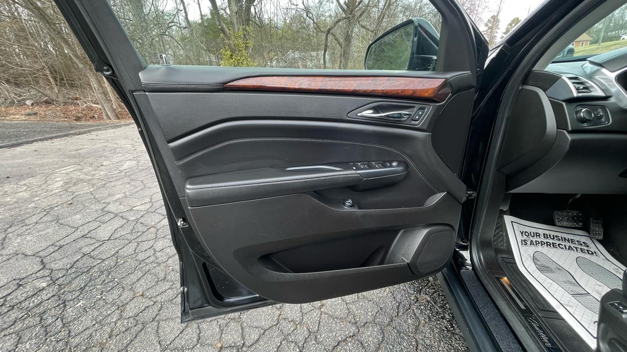 Cadillac SRX Luxury Collection FWD 2016