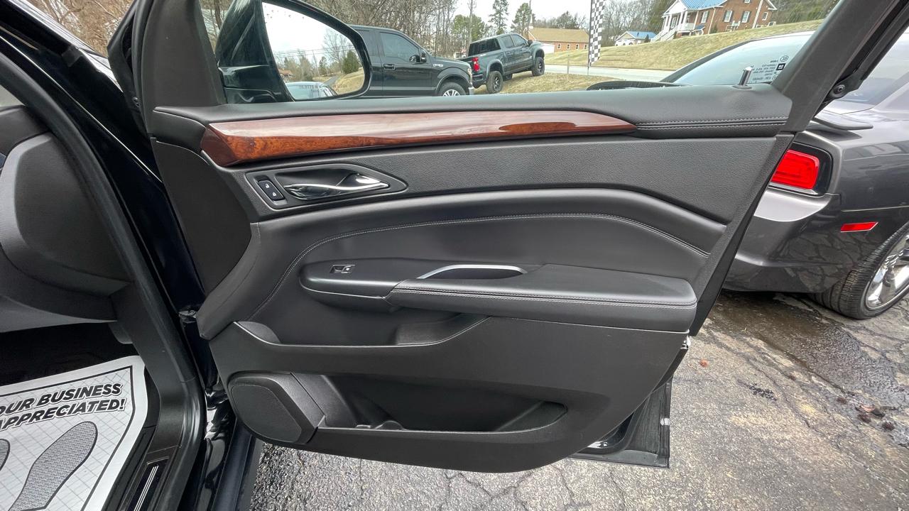 Cadillac SRX Luxury Collection FWD 2016