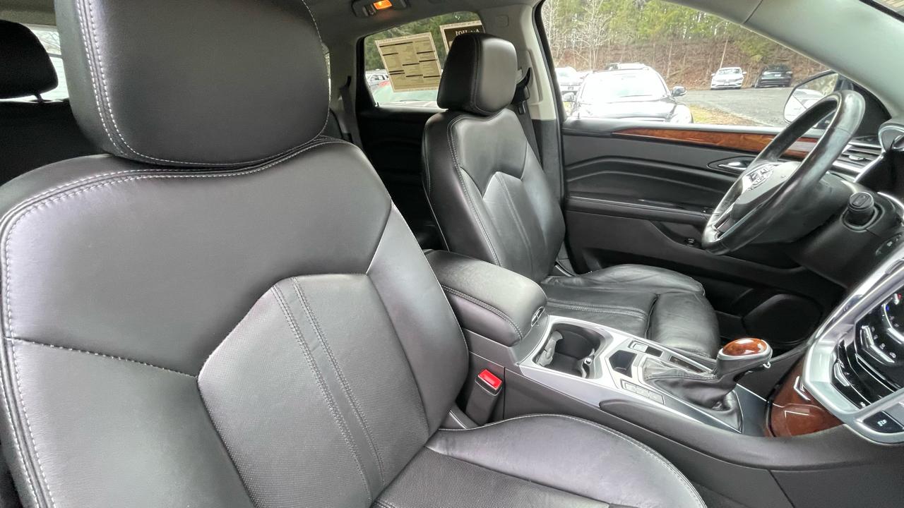 Cadillac SRX Luxury Collection FWD 2016