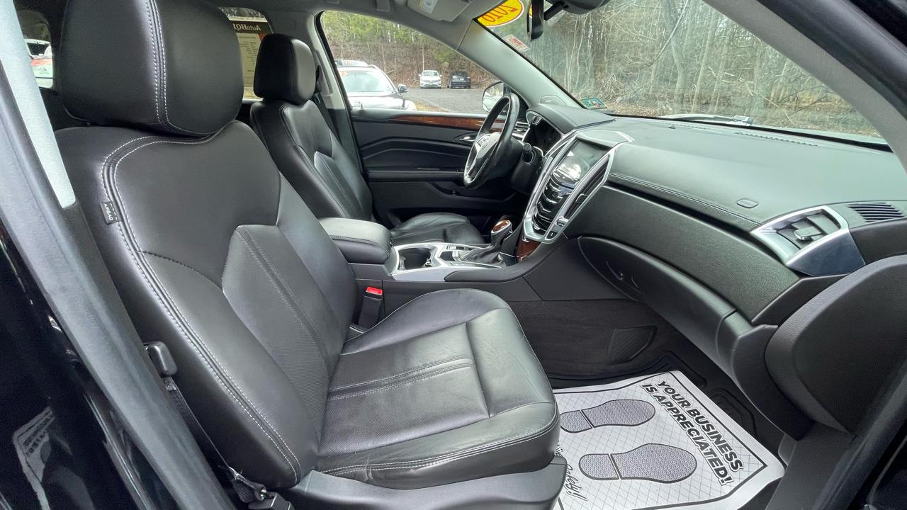 Cadillac SRX Luxury Collection FWD 2016