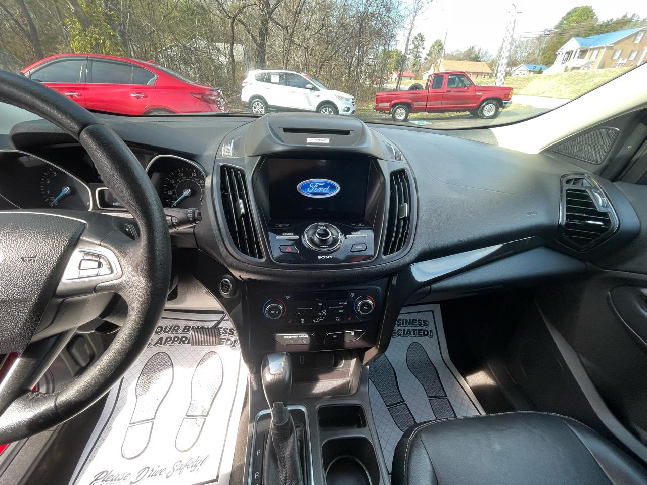 Ford Escape Titanium FWD 2017