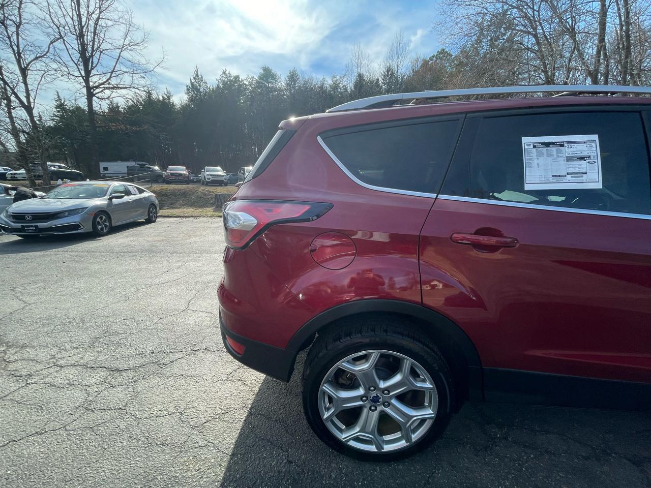 Ford Escape Titanium 4WD 2017