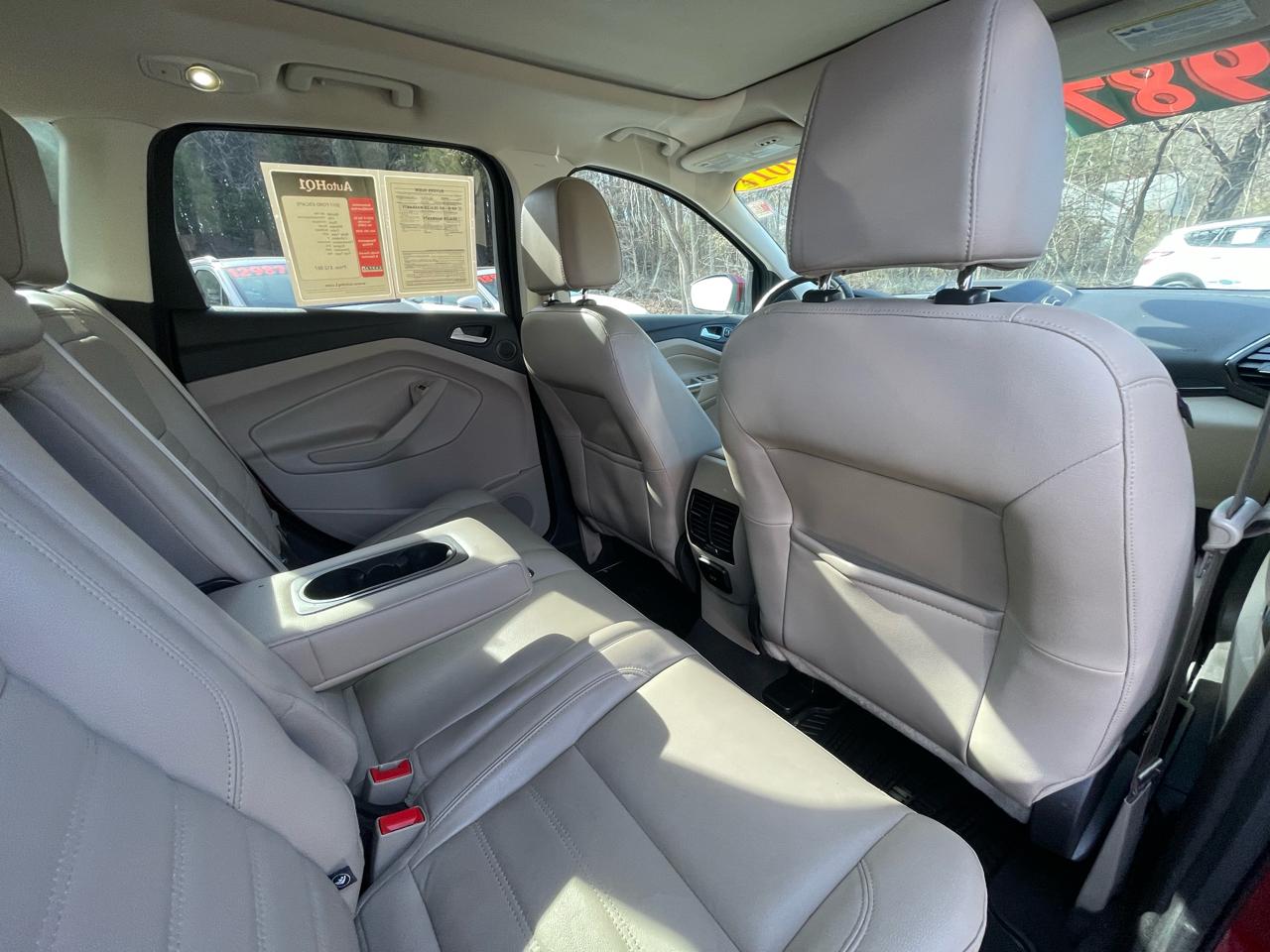 Ford Escape Titanium 4WD 2017