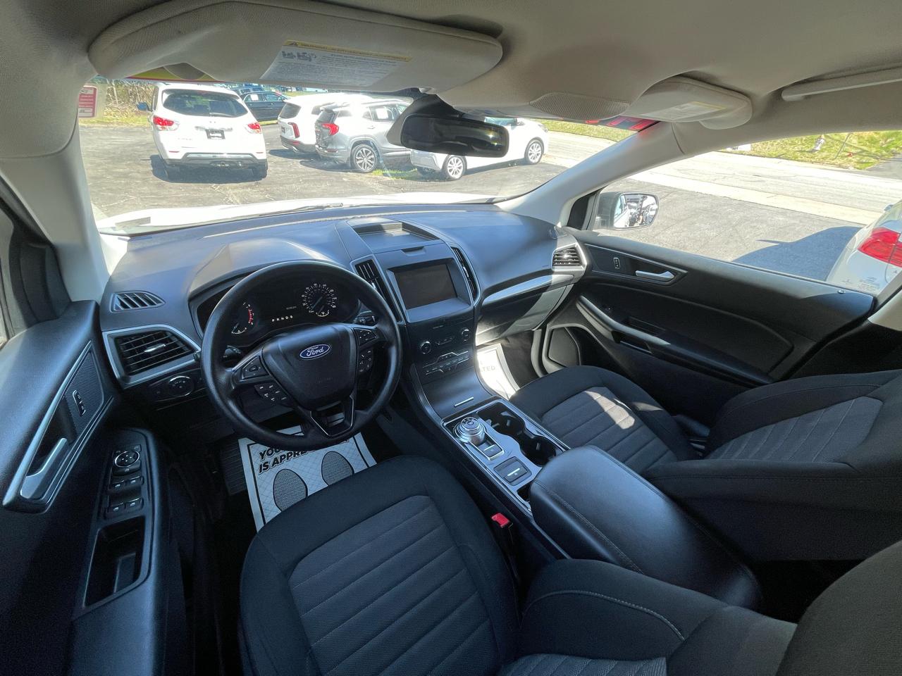 Ford Edge SE FWD 2020