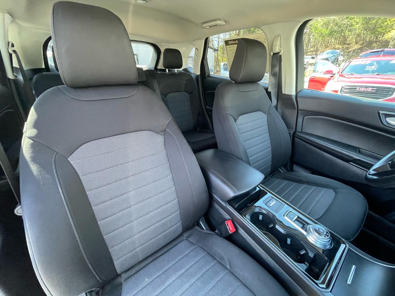 Ford Edge SE FWD 2020