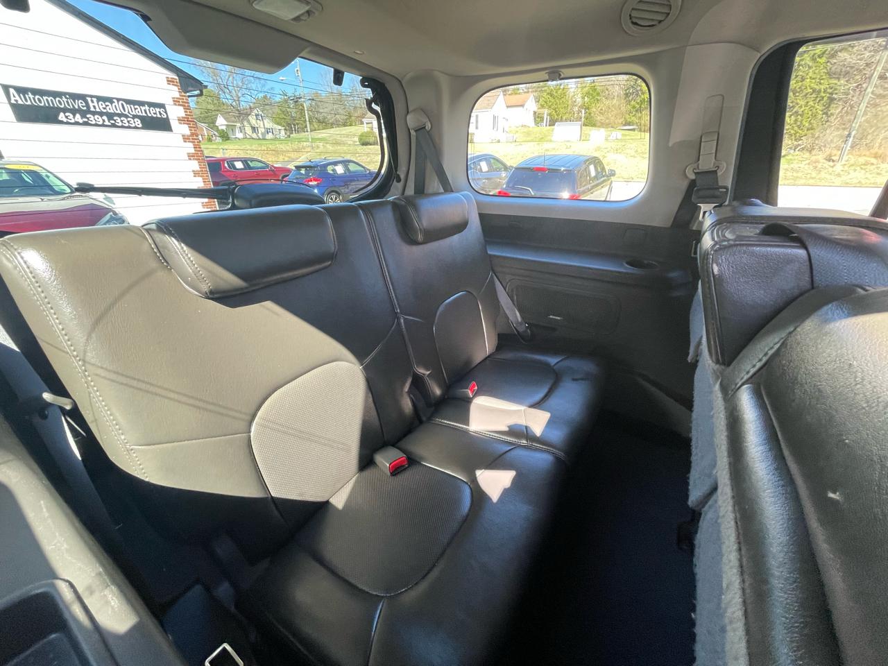 Nissan Pathfinder Silver Edition 4WD 2011