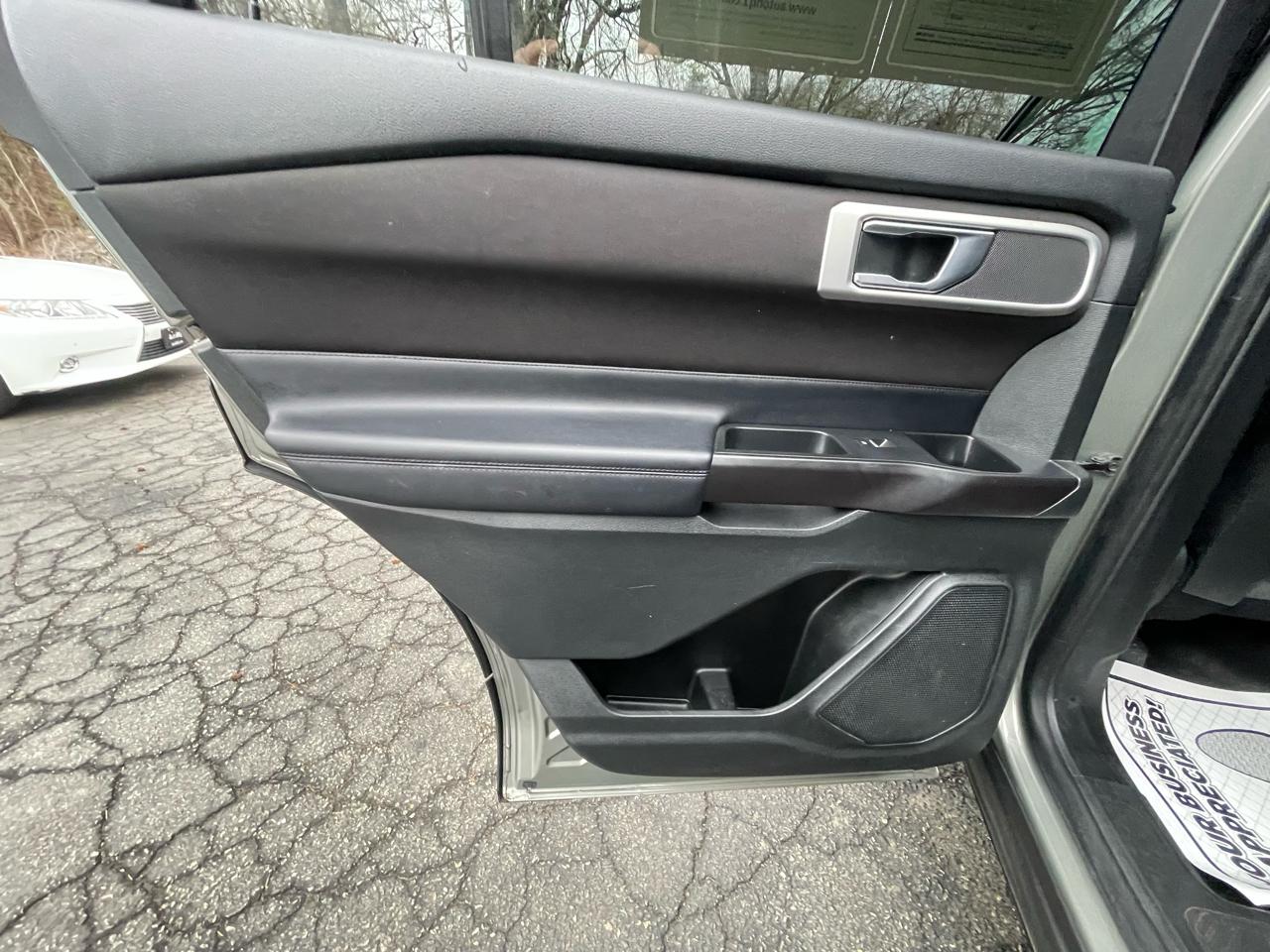 Ford Explorer XLT AWD 2020