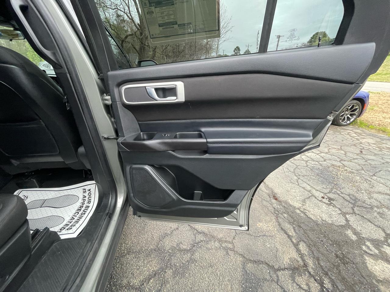 Ford Explorer XLT AWD 2020