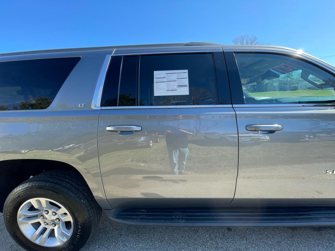 Chevrolet Suburban LT 4WD 2020