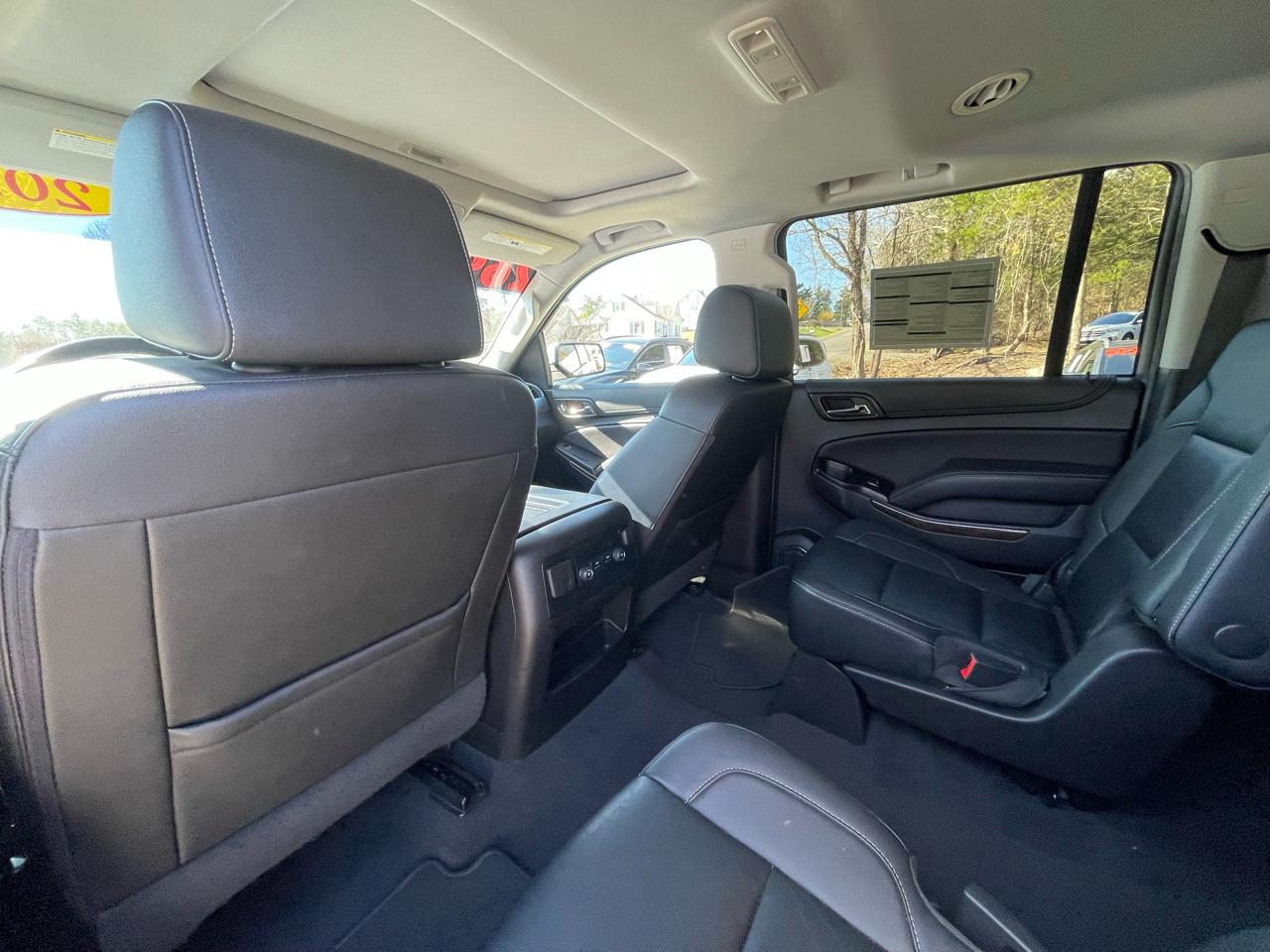 Chevrolet Suburban LT 4WD 2020