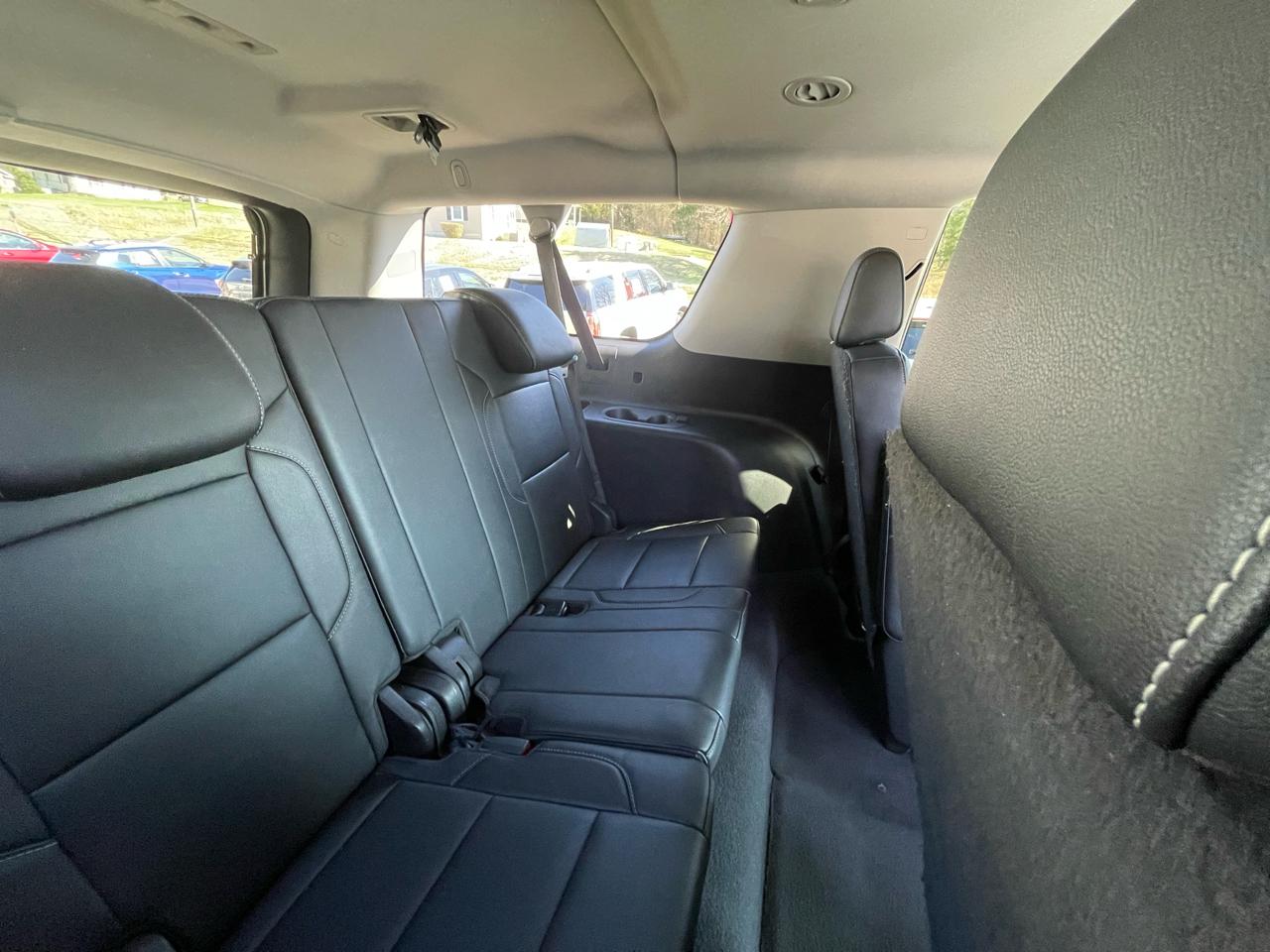 Chevrolet Suburban LT 4WD 2020