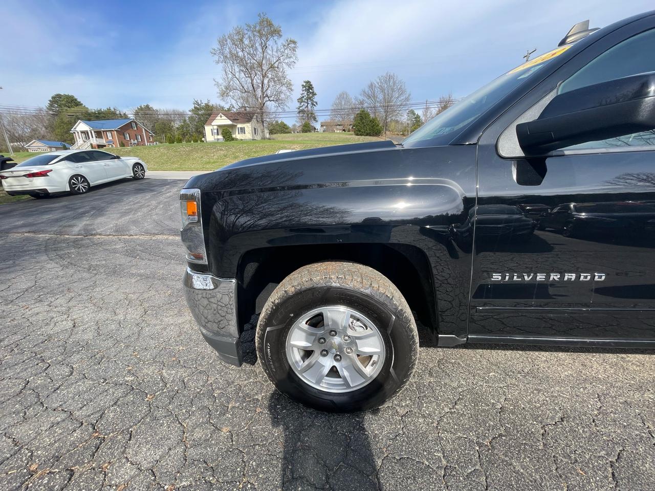 Chevrolet Silverado 1500 LT Double Cab 4WD 2018