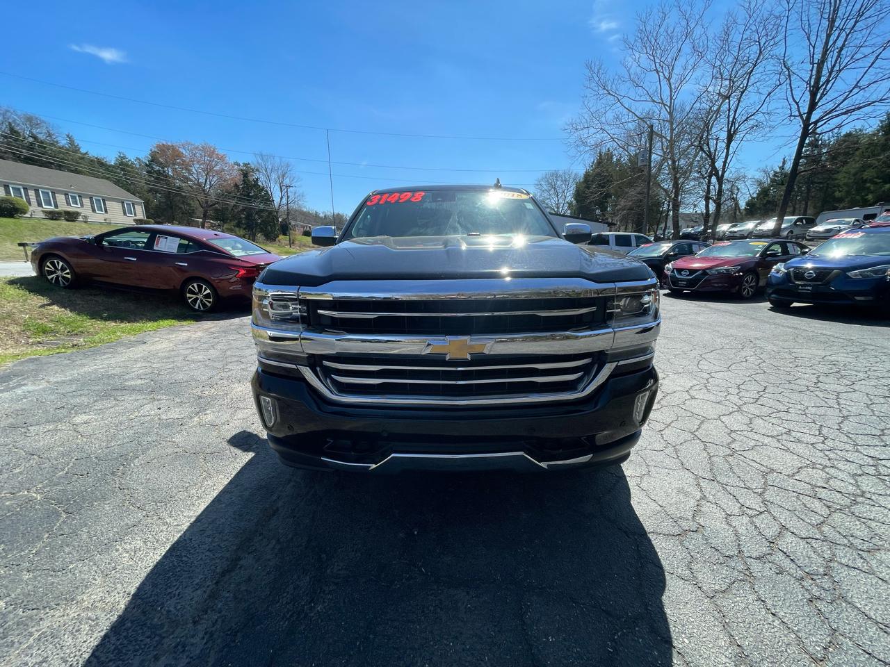 Chevrolet Silverado 1500 High Country Crew Cab Long Box 4WD 2018